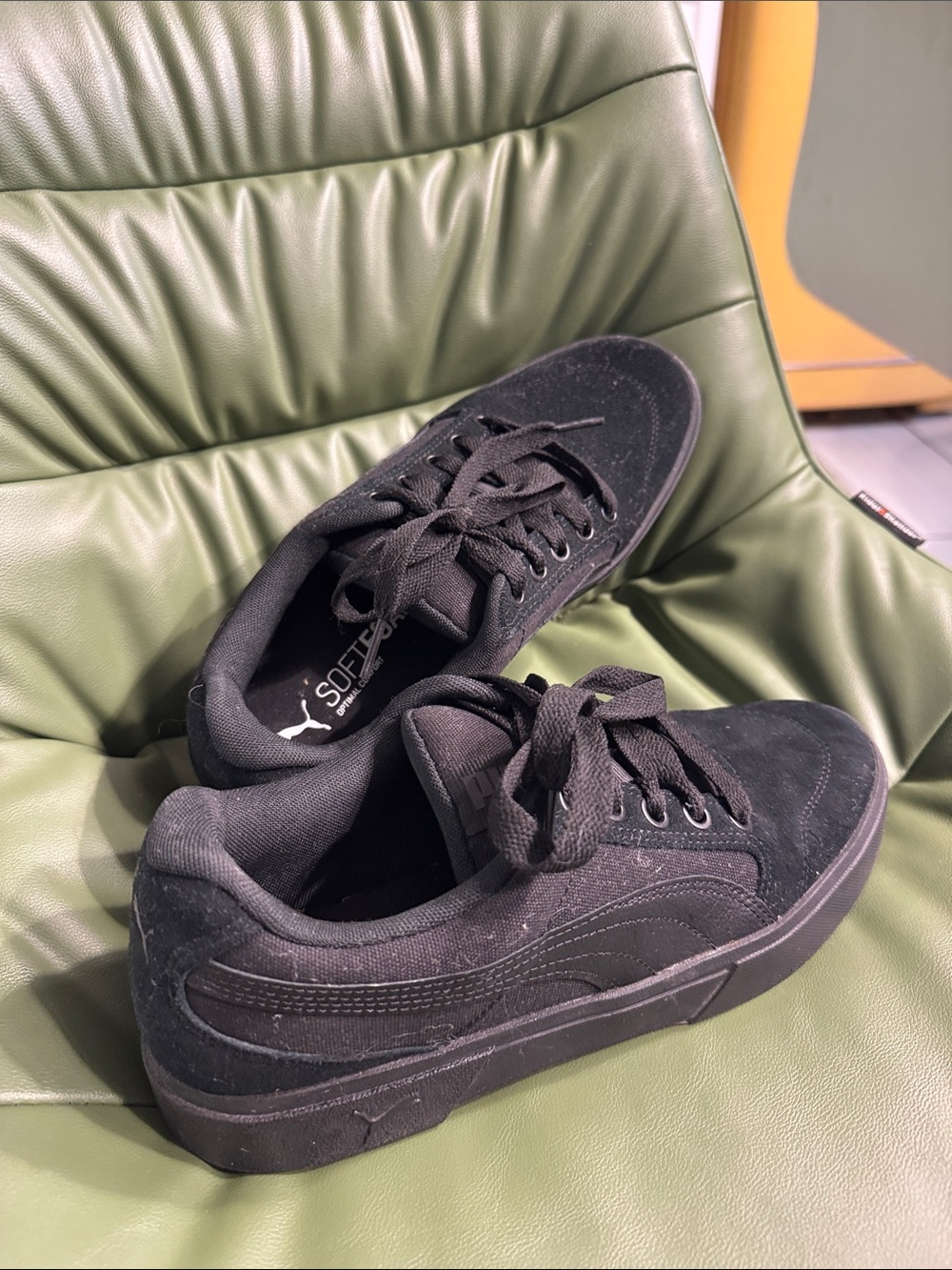 Puma Men's Black Suede Low-Top Platform Sneakers
